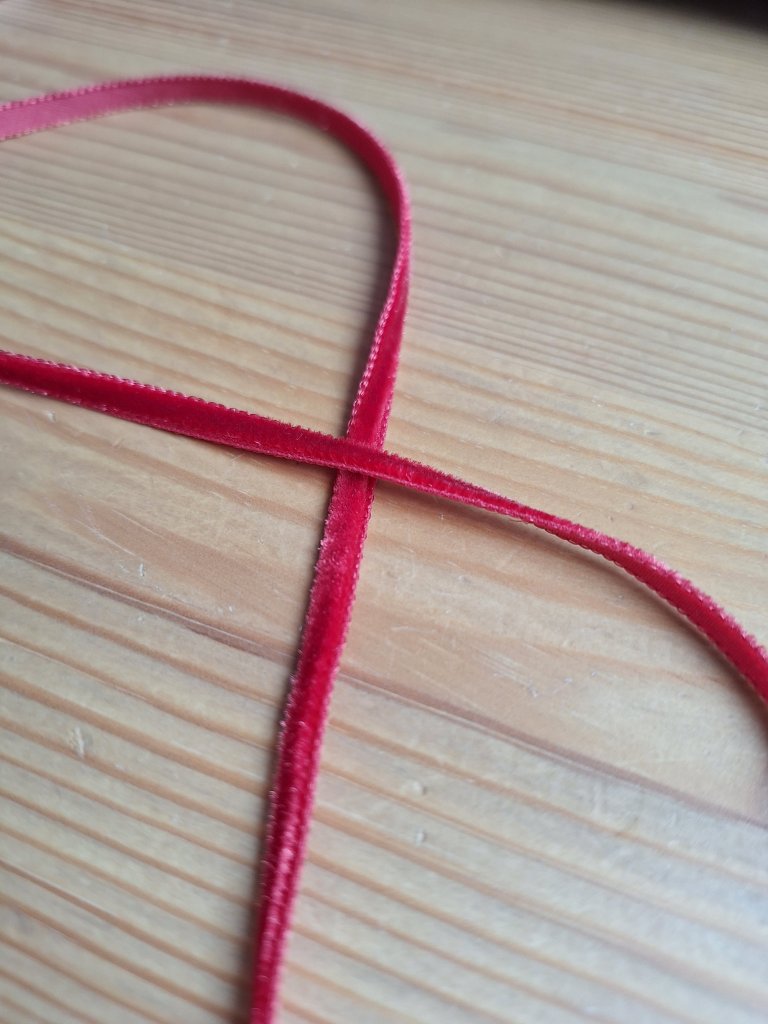 Samtband rot 4 mm Acufactum Naehzimmer mit Herz Onlineshop