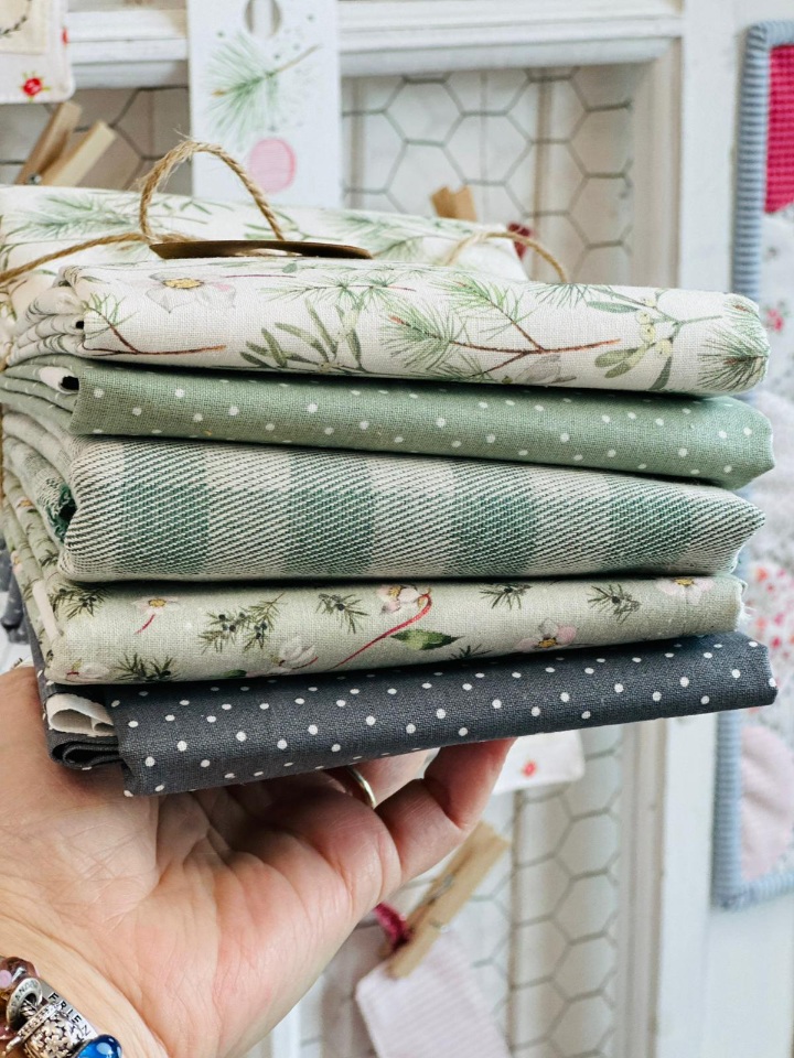 Stoff Bundle Christrosen naehzimmer mit herz onlineshop