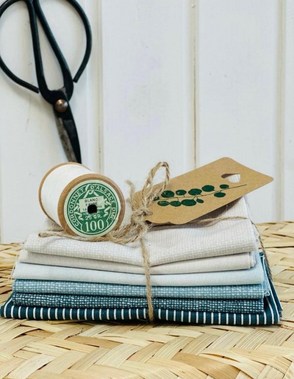 stoff bundle fat quarter basic acufactum naehzimmer mit herz onlineshop